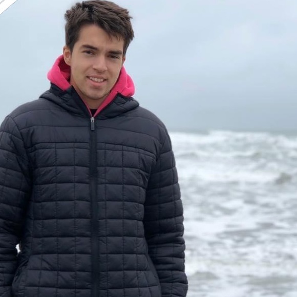 Meet your Posher, Dawson - Picture 1 of 1